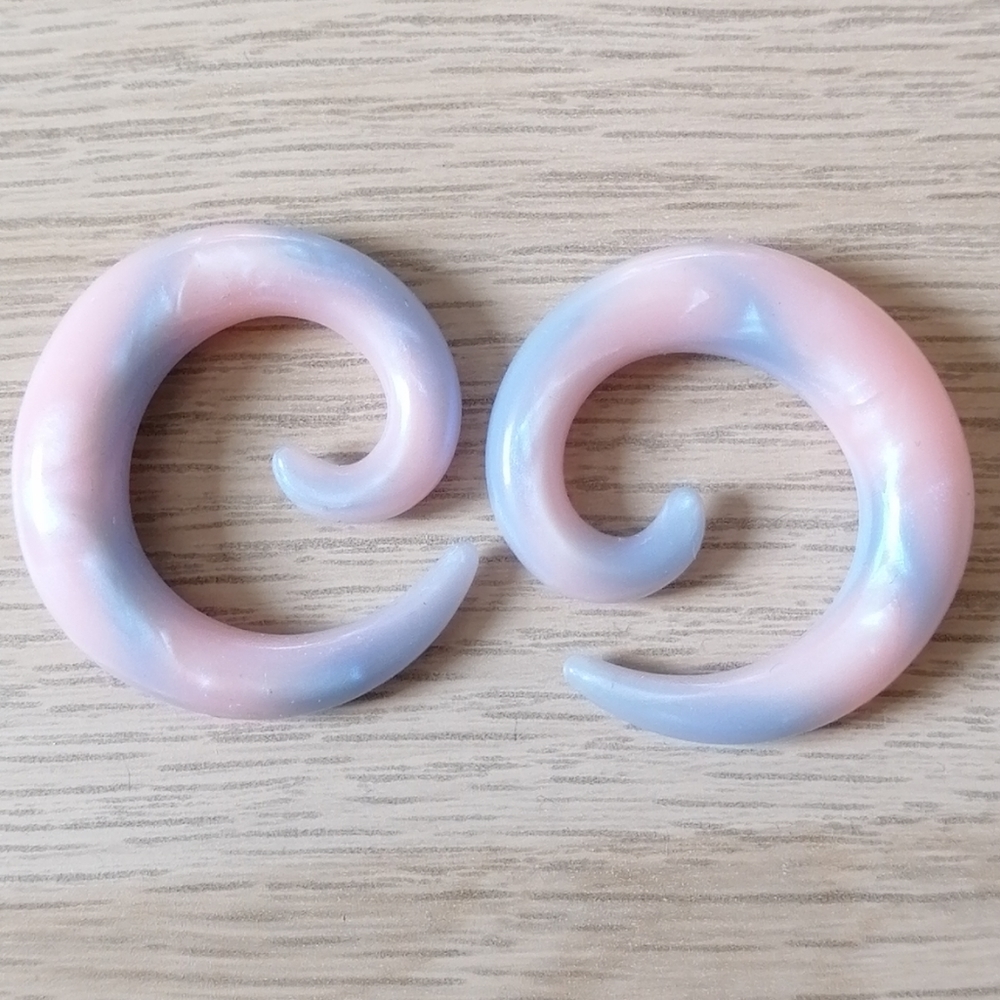 10mm Spiral Silicone Plugs